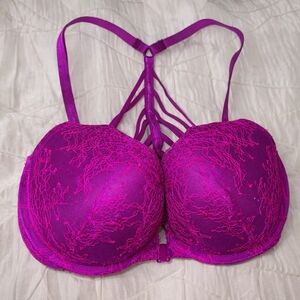 Victoria’s Secret Very Sexy Push Up Strappy Lace Bra 32DD Magenta